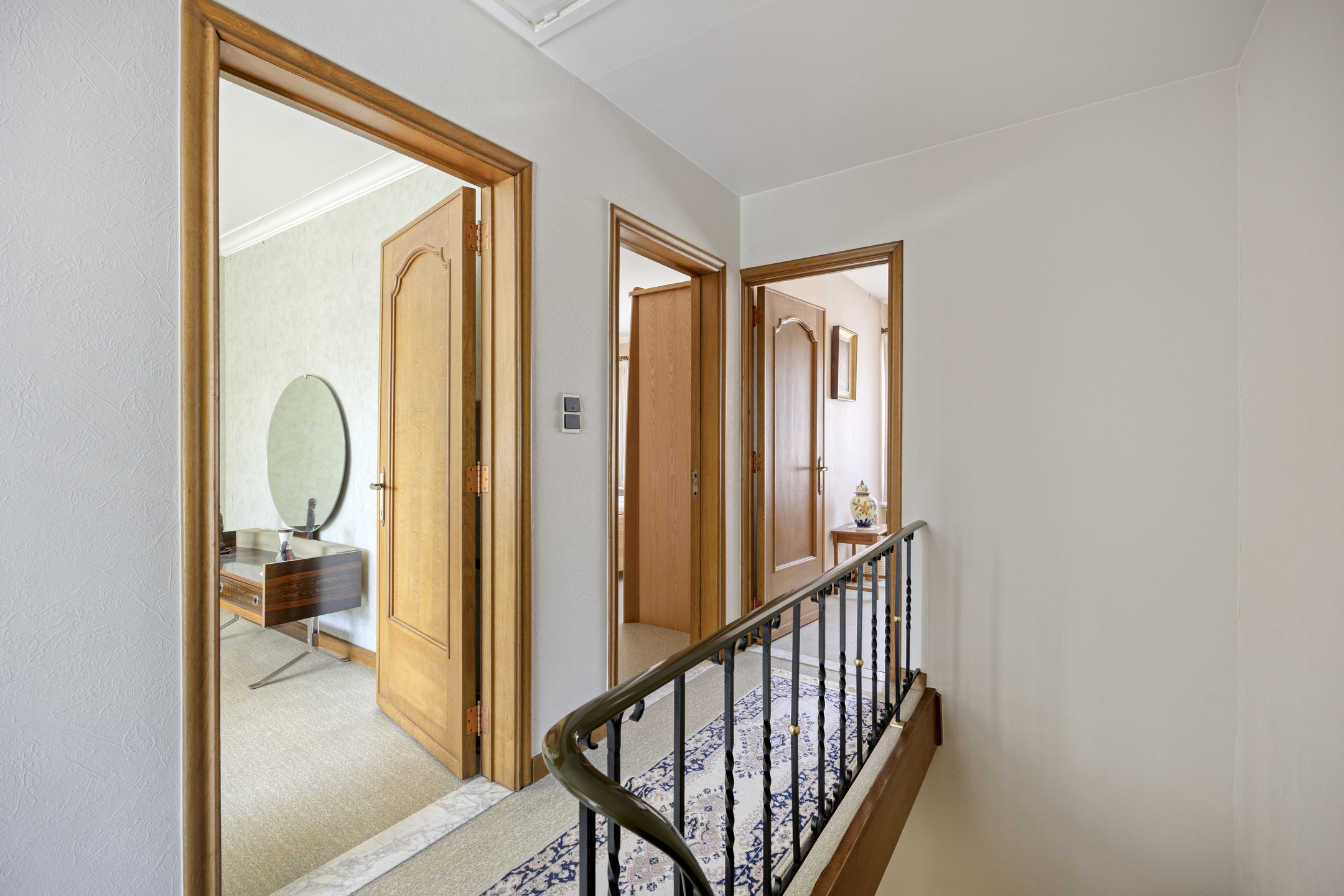 ce4d8f1efea54fb58a41c91d687bbe20.jpg