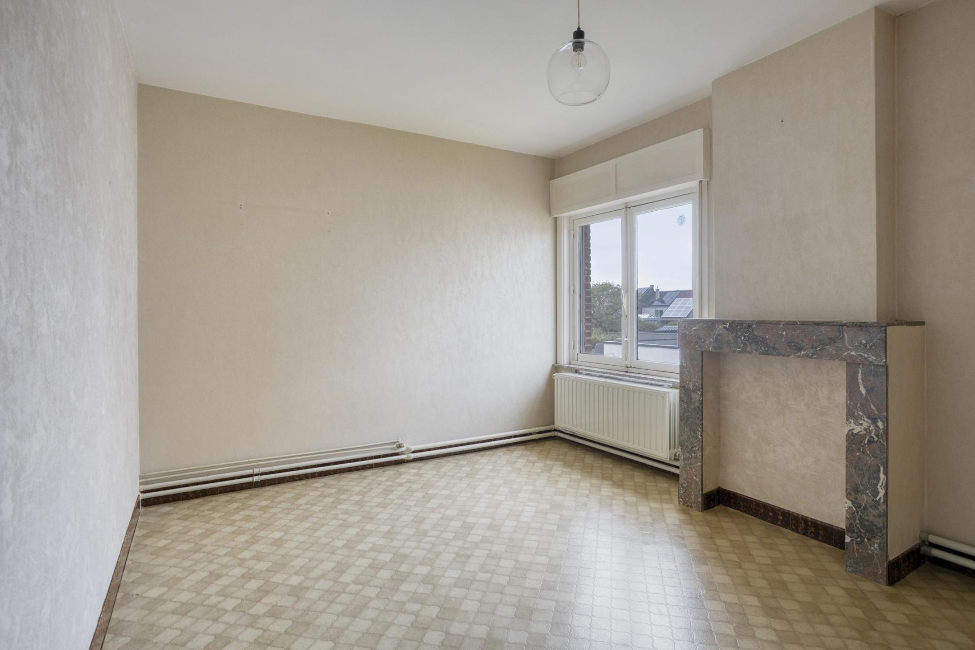 7dbd79049ce94f5582edc4001d425229.jpg