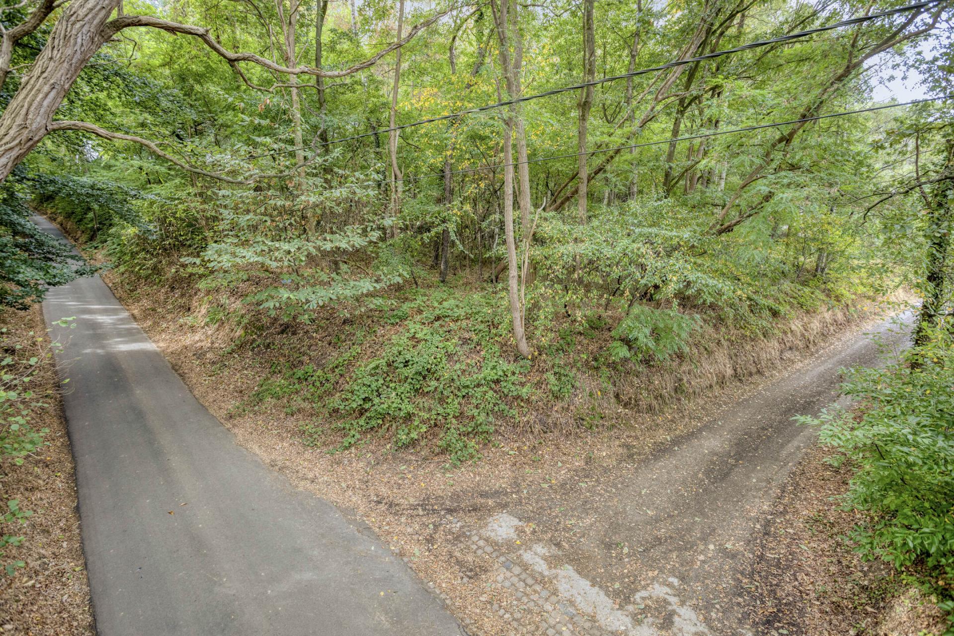 6067b20c6949462fabd45701e1830d46.jpg