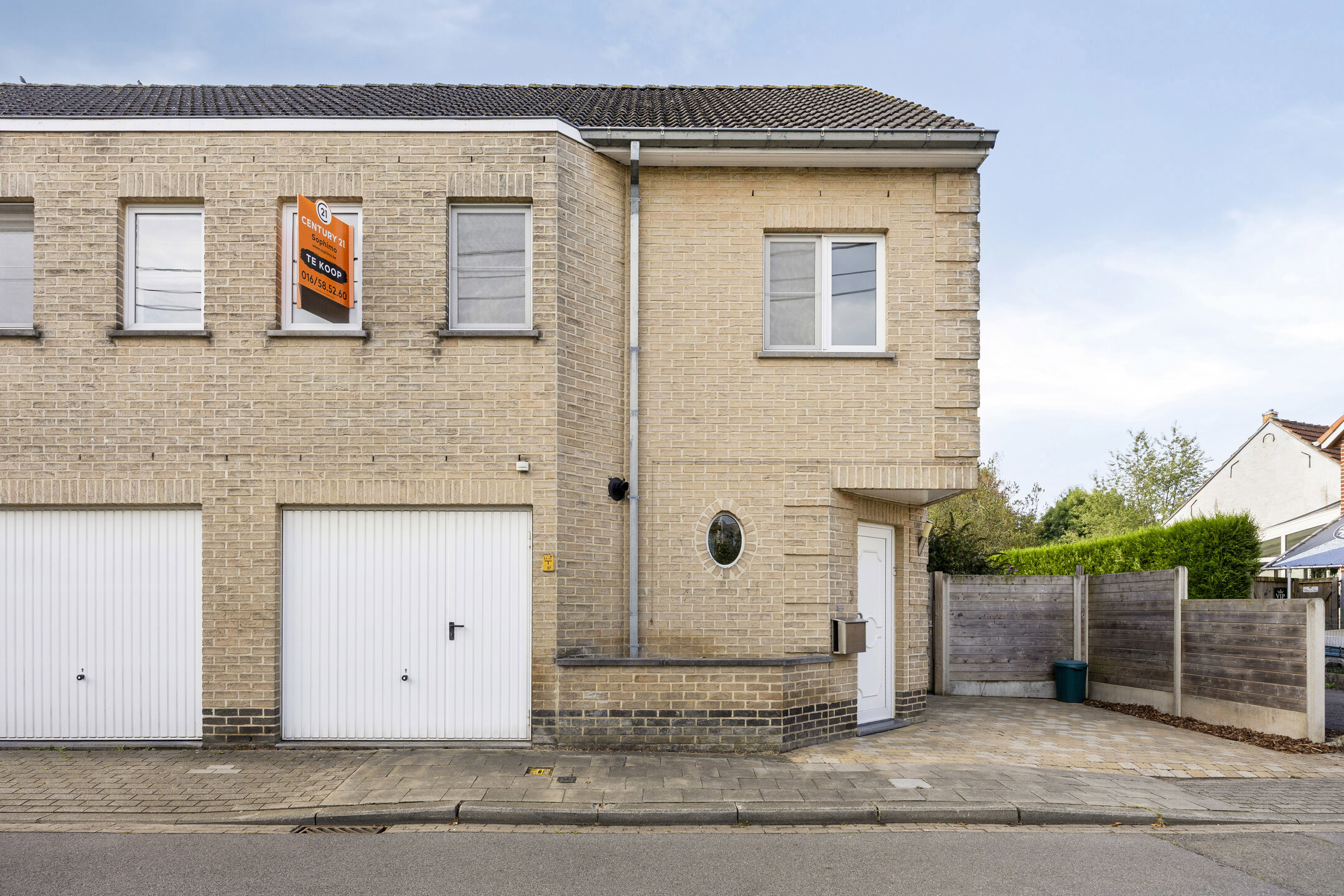 569cf63e39ae4a35a1ad68d656e34b8b.jpg